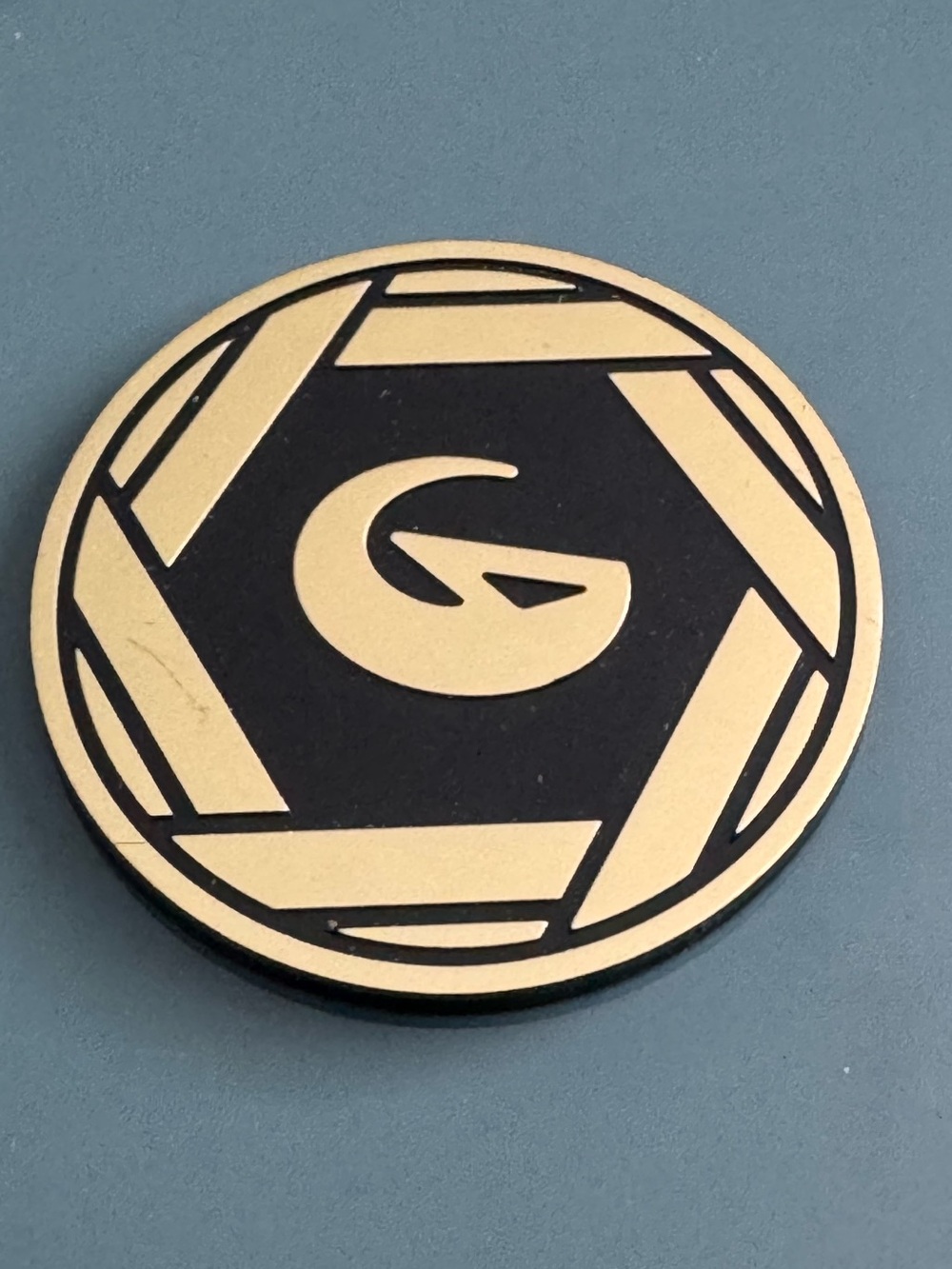 Official Pokémon TCG Larry / Gym Leader Black & Gold Metallic Plastic Flip Coin